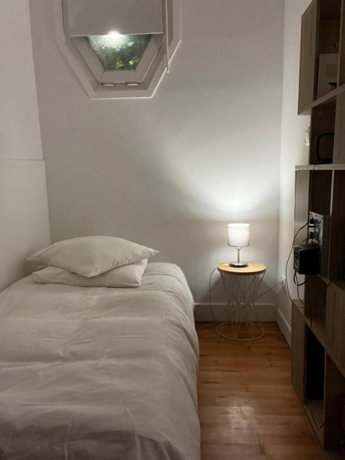 Nice Grand Appartement Face Jardin Esterno foto