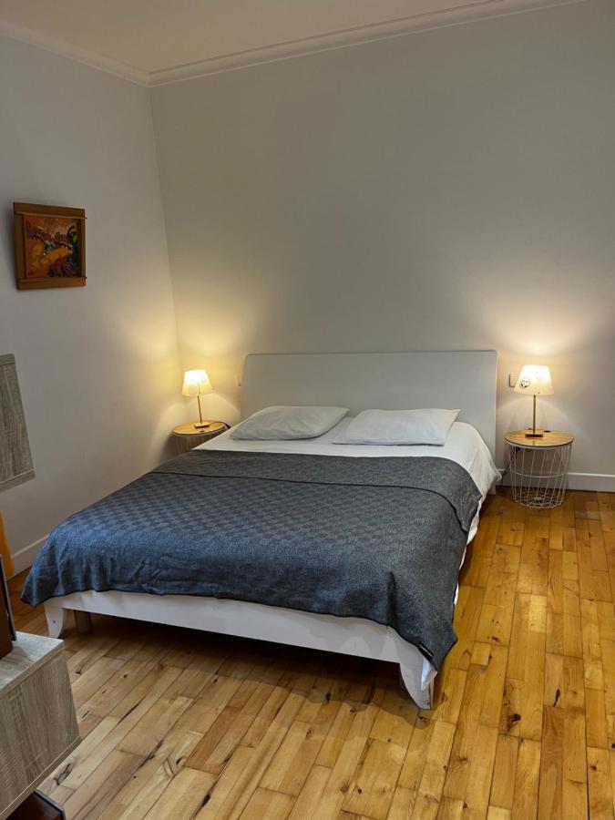 Nice Grand Appartement Face Jardin Esterno foto